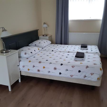 Logement 'De Witte Klok' Oude Bildtzijl Екстериор снимка