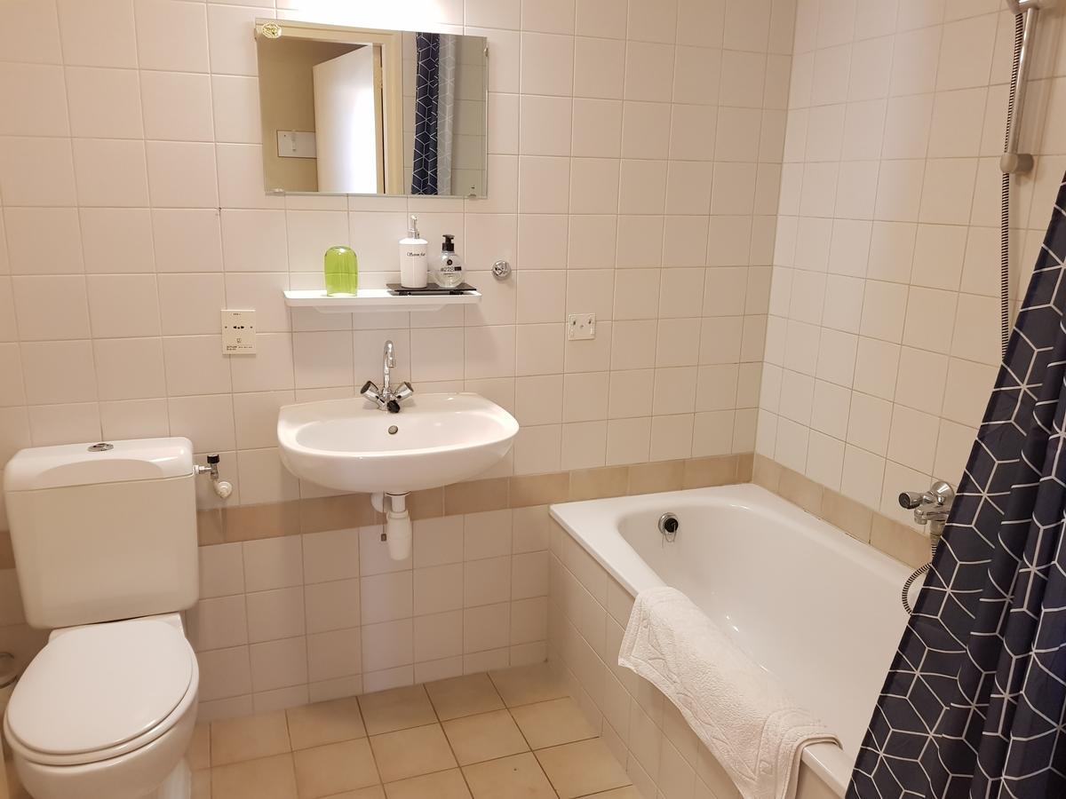 Logement 'De Witte Klok' Oude Bildtzijl Екстериор снимка